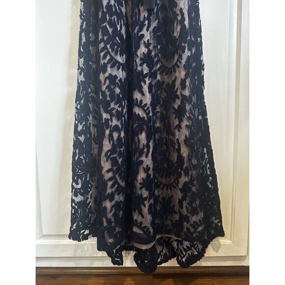Adrianna Papell Dress Size 2 Navy Blue Lace Formal Sleeveless Evening Gown Maxi - Picture 4 of 16